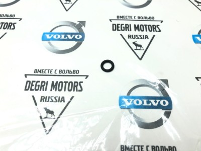 Кольцо уплотнительное вакуумного насоса VOLVO S40 II, S60, S80 II, XC70 II, XC60, XC90 \\ VOLVO Original 8658102