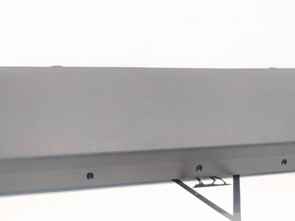 Накладка порога правого Volvo XC60 II \\ VOLVO Original 31420623