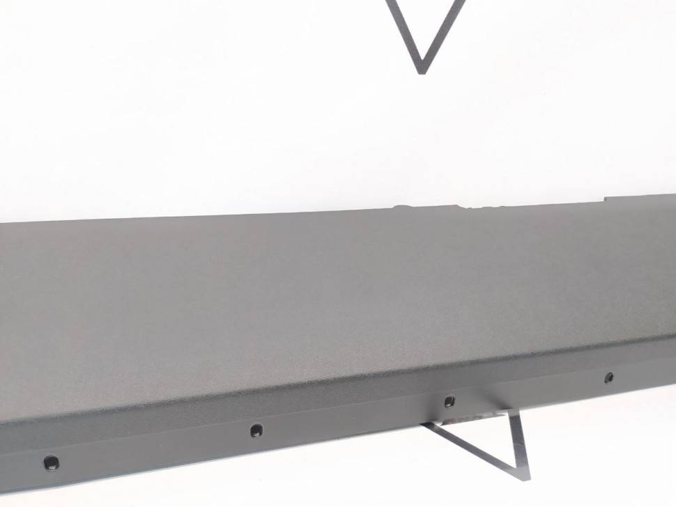 Накладка порога правого Volvo XC60 II \\ VOLVO Original 31420623