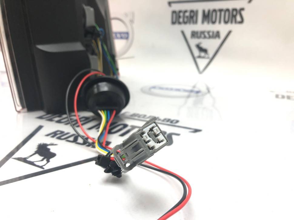 Фонарь диодный, задний левый VOLVO XC90 \\ 2012- \\ VOLVO Original 31335506