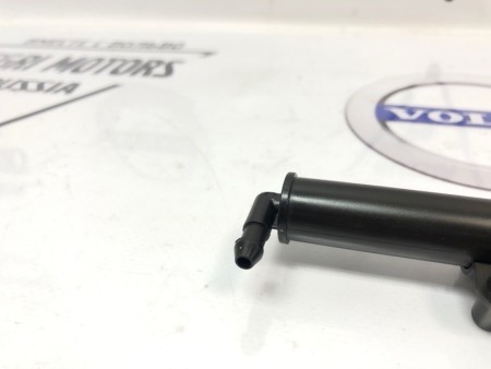 Омыватель фары левой VOLVO XC60  2014 - 2017 \\ CH 293097- \\ SWParts SW31416218