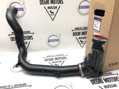 Трубка наддува Volvo S60, V70 II, XC70, XC90 \\ VOLVO Original 30794890