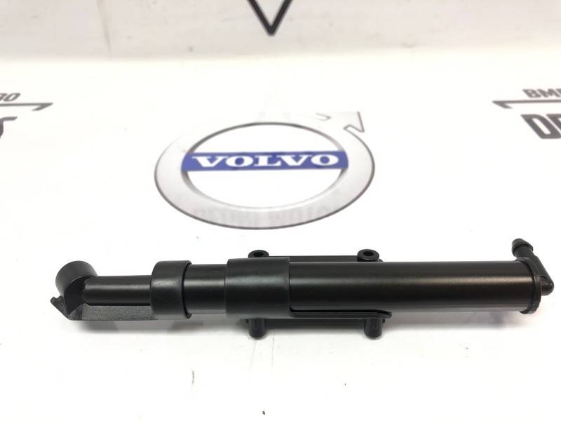 Омыватель фары правый VOLVO XC60 2014 - 2017 \\ CH 293097- \\ SWParts SW31416219