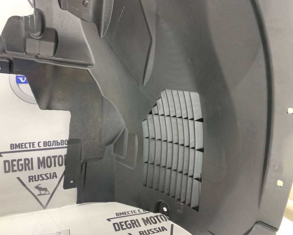 Подкрылок передний правого колеса VOLVO XC90 II \\ VOLVO Original 31694645