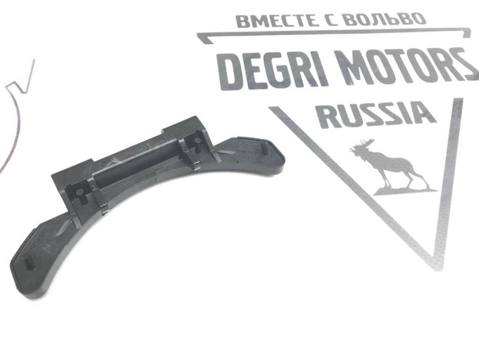 Крепление лючка бензобака \\ VOLVO S60, S80, V70 II, XC70, XC90 \\ VOLVO Original 31265160