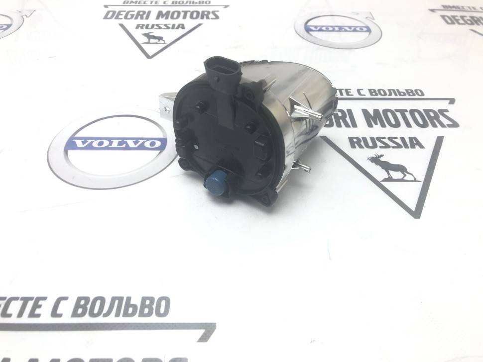 Дневная ходовая фара правая (14-) Вольво XC70 II \\ VOLVO original 31383205