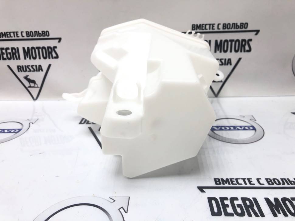 Бачок омывателя (под омыватели фар) Вольво S80 II, V70 III, XC70 II \\ VOLVO Original 31349444