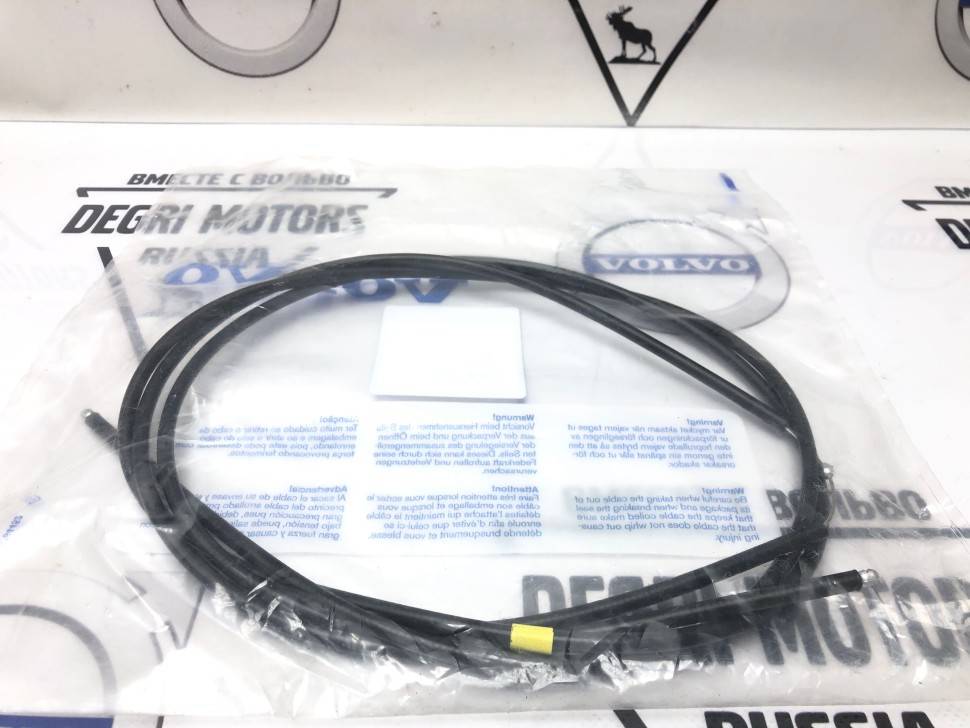 Трос капота VOLVO S60, S80, XC70 \\ VOLVO Original 9483770