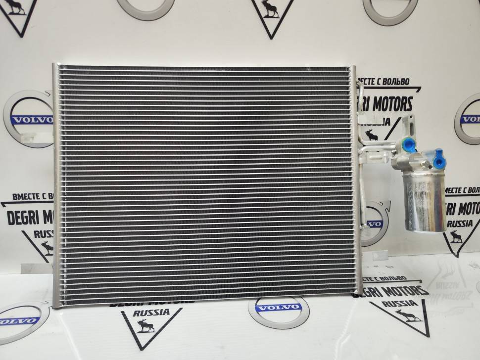 Радиатор кондиционера VOLVO S60 II, S80 II, XC70 II, XC60 \\ SWPARTS SW31332027