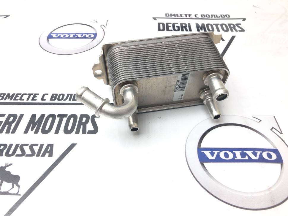 Радиатор масляный, S60 (11-), S60L, S80 (07-), S80L, V60, V70(08-), XC60, XC70 (08-) PREMIUM LINE \\ BEHR-HELLA 8MO 376 747-161
