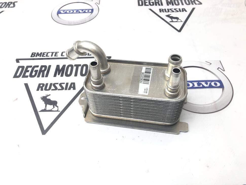 Радиатор масляный, S60 (11-), S60L, S80 (07-), S80L, V60, V70(08-), XC60, XC70 (08-) PREMIUM LINE \\ BEHR-HELLA 8MO 376 747-161