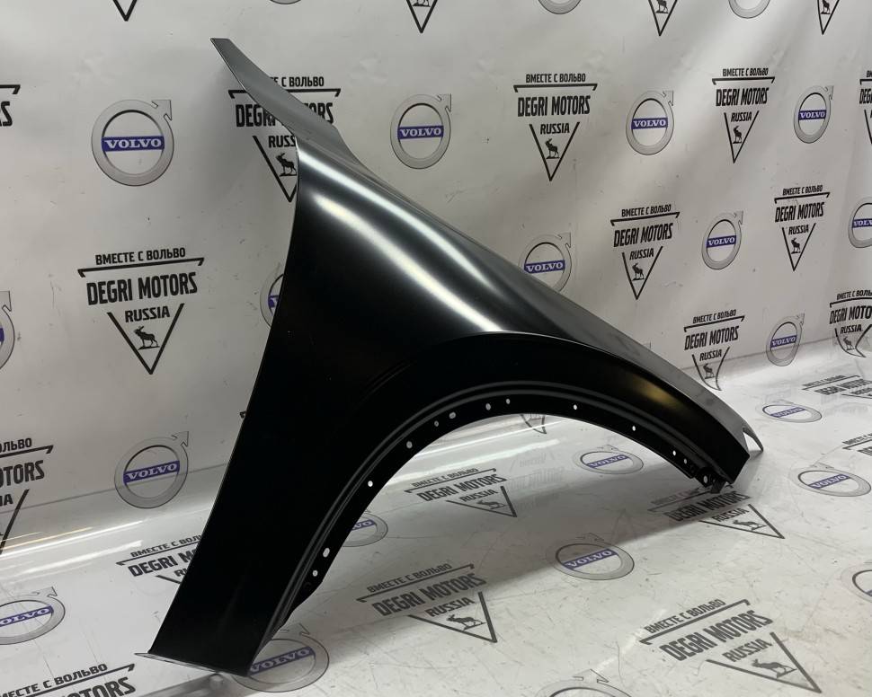Переднее крыло \\ VOLVO (Original) 31651676