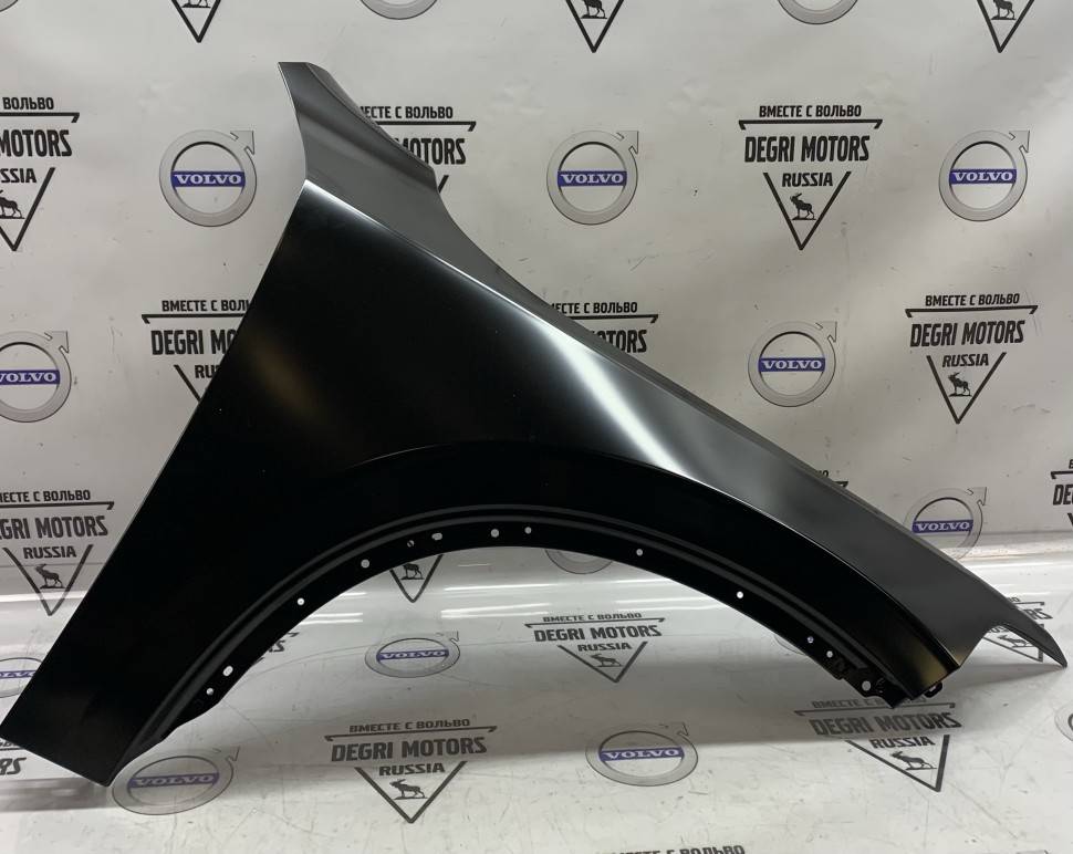 Переднее крыло \\ VOLVO (Original) 31651676