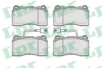 Тормозные колодки передние VOLVO S60R,V70R \\ LPR (Италия) 05P674