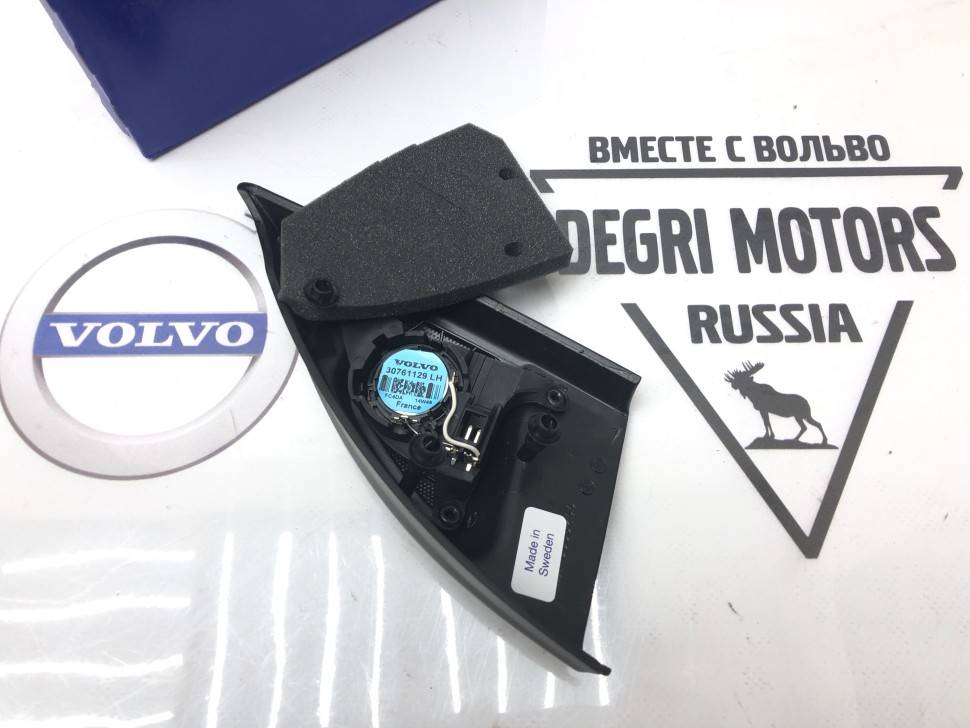 Панель зеркала левая с динамиком VOLVO XC90 \\ VOLVO Original 30761119
