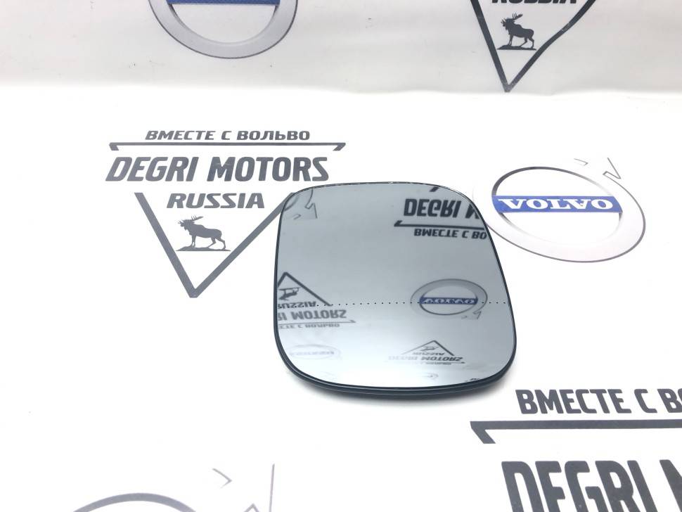 Зеркальный элемент, левый Volvo XC70, XC70 II, XC90 \\ GParts VO30716137