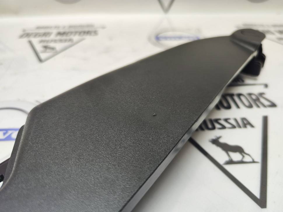 Боковая крышка переднего левого сиденья VOLVO S60, S80, XC70, XC90 \\ под электроуправление \\ SW Parts SW39802011