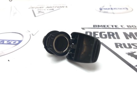 Розетка 12V багажного отделения Вольво XC90 II, XC60 II, S90 II, XC40 \\ VOLVO Original 31346799
