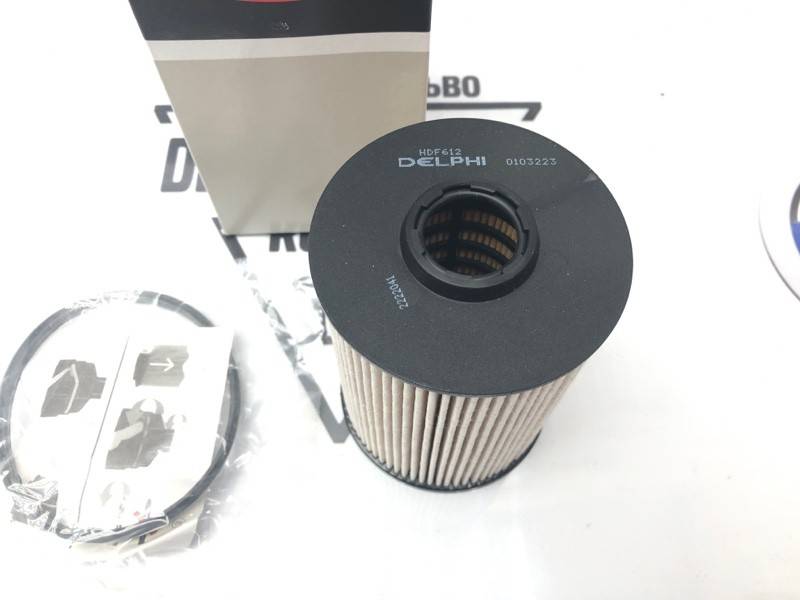 Фильтр топливный для дизеля Вольво S60 II, S80 II, XC60, XC70II \\ D5204xx D5244xx \\ DELPHI HDF612
