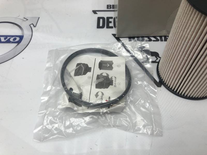 Фильтр топливный для дизеля Вольво S60 II, S80 II, XC60, XC70II \\ D5204xx D5244xx \\ DELPHI HDF612