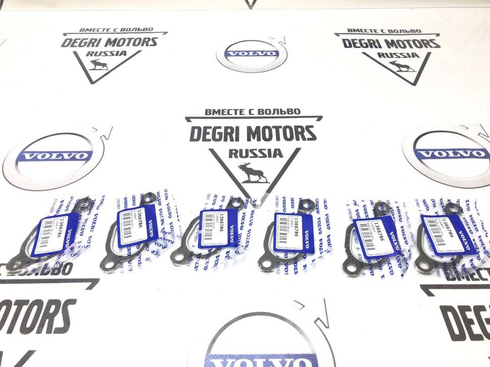 Комплект прокладок выпускного коллектора ​Volvo C70, S70, V70, S80, S90, V90, 850, 900 \\ 6 цилиндров \\ VOLVO Original 271734