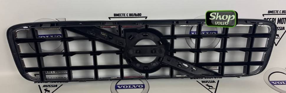 Решетка радиатора Вольво XC90 \\ c 2010 года \\ SWParts SW31349666