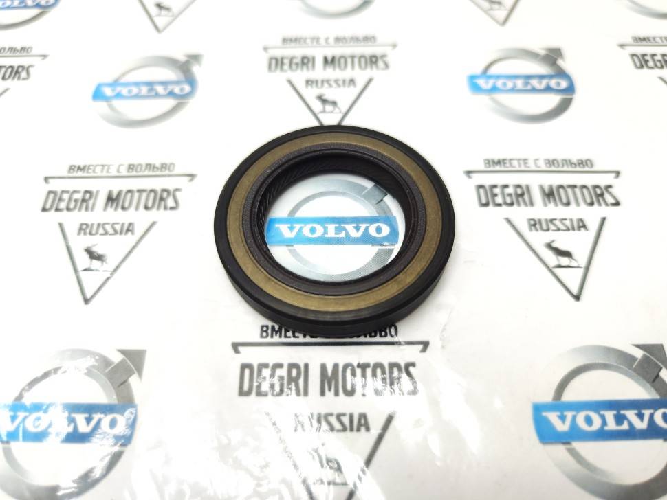 Задний сальник впускного распредвала S60, S80, XC70, XC90 \\ B5244S** \\ VOLVO Original 32402269