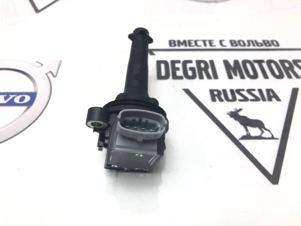 Катушка зажигания VOLVO C30 , C70, S40 II, S60 , S80, S80 II , V50, V70 II, V70 III \\ BOSCH 0 221 604 010