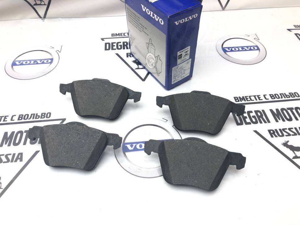 Колодки тормозные передние комплект 17,5&quot; 336мм. Volvo XC90 \\ VOLVO Original 32373161
