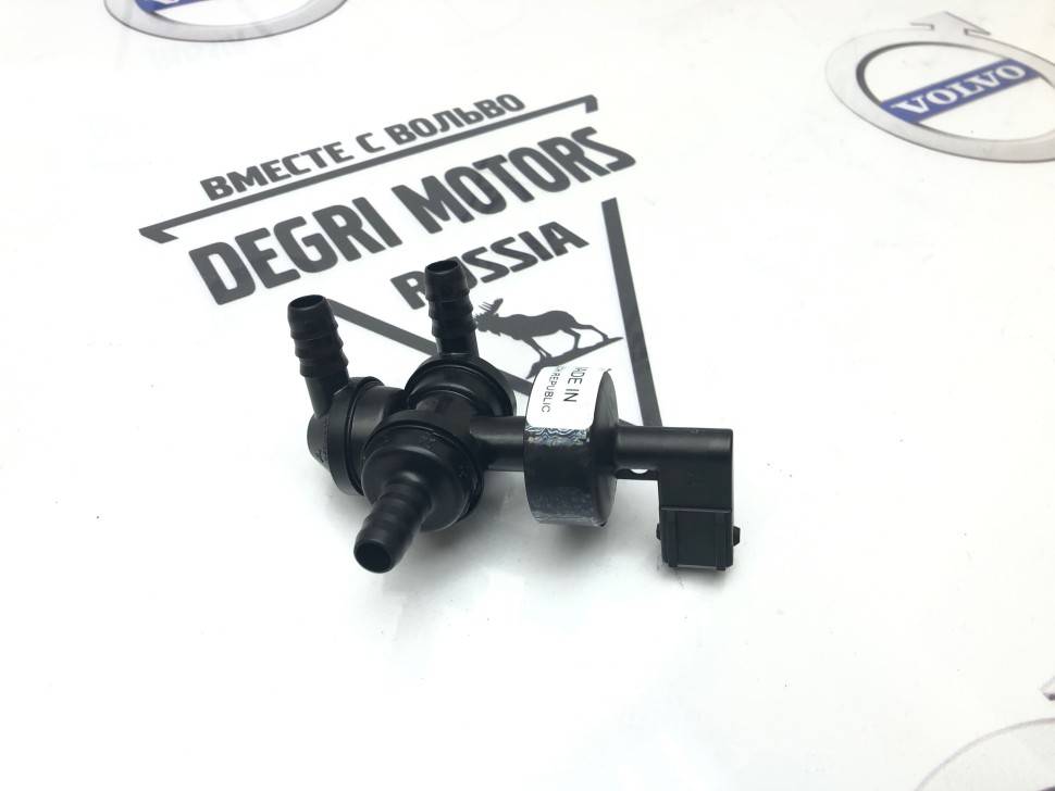 Клапан вакуумного усилителя тормозов Вольво XC90 \\ VOLVO (Original) 31400608