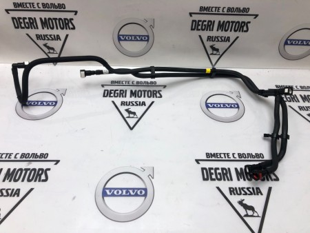 Трубка топливная Volvo C30, C70 II, S40 II, V50 \\ VOLVO Original 31305074