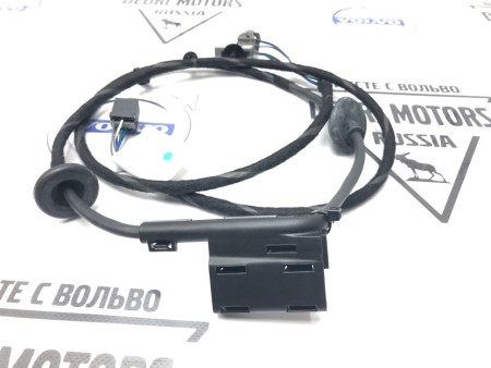Жгут проводов крышки багажника Volvo S60 \\ VOLVO Original 30773915