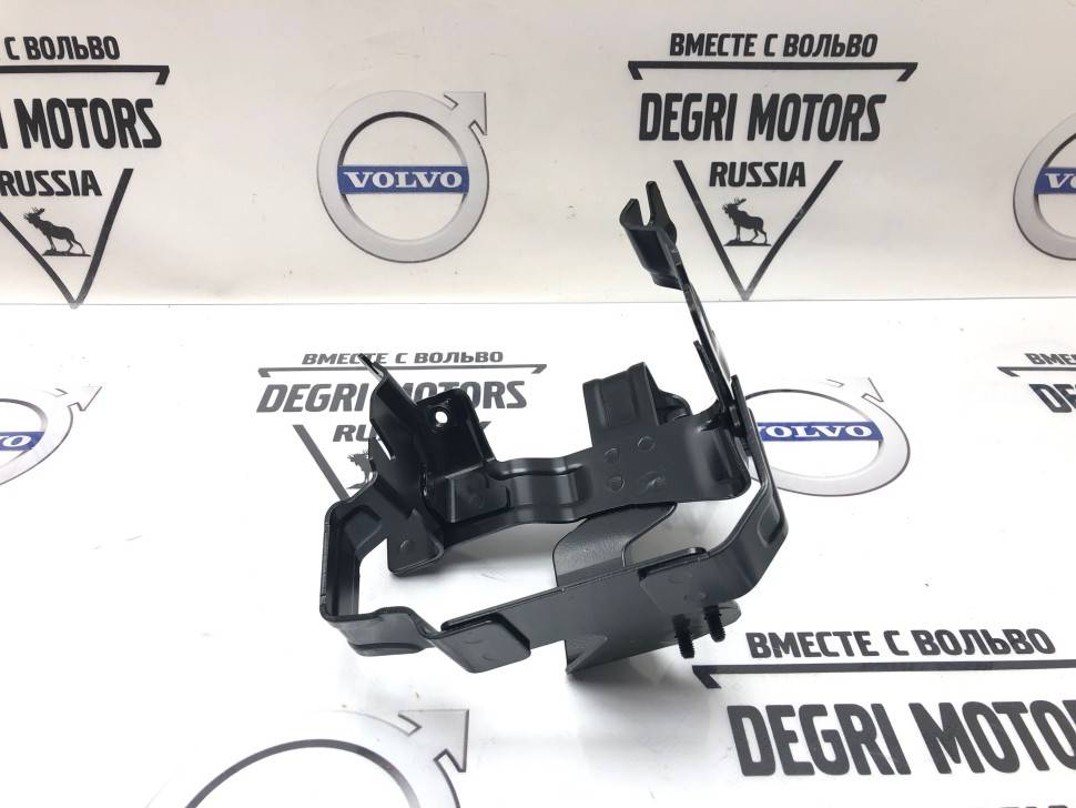 Кронштейн насоса гидроусилителя VOLVO XC60 \\ VOLVO Original 31429295