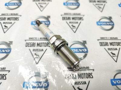 Свеча зажигания FR2 3,2 \\ LAND ROVER LR005483