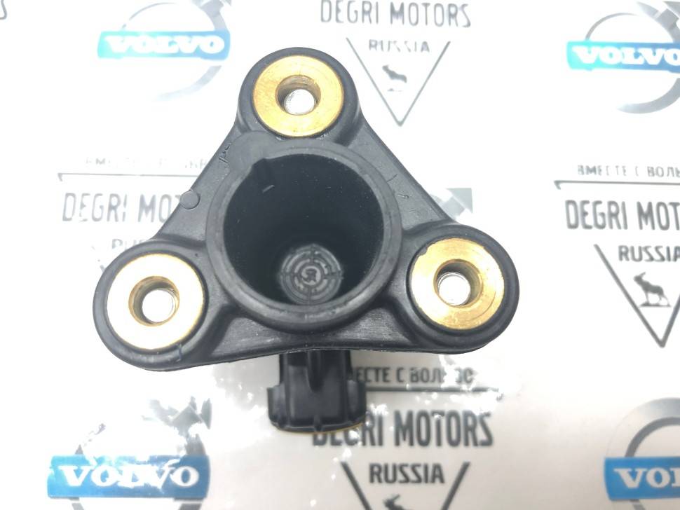 Бегунок трамблера VOLVO 850 S70 V70 \\ VOLVO (Original) 1367783