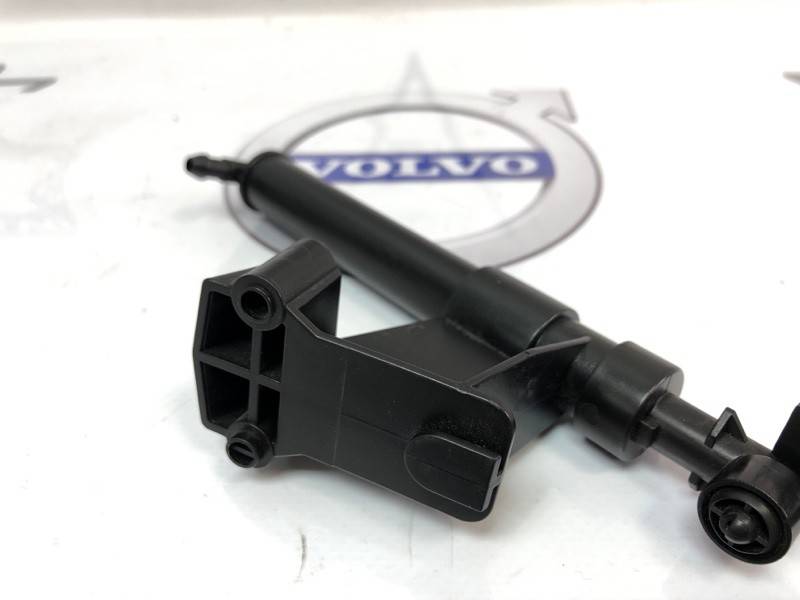 Форсунка омывателя фары правой Вольво S40 II, V50 \\ 07-14 \\ SWParts SW31294104