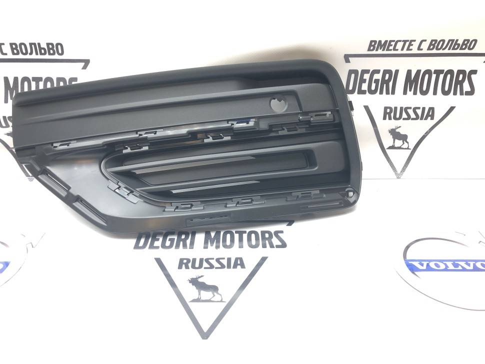 Решетка VOLVO \\ VOLVO 31663514