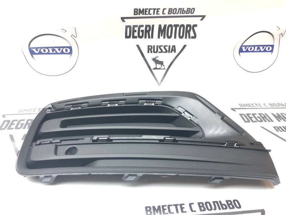 Решетка VOLVO \\ VOLVO 31663514