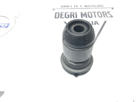 Сайлентблок заднего редуктора Volvo S40 II, V50, S60 II, S60CC, S80 II, S90 II, V90 II, V40CC, V60, V60CC, V70 III, XC60, XC70 II, XC90 II, XC90 \\ VOLVO Original 31256914