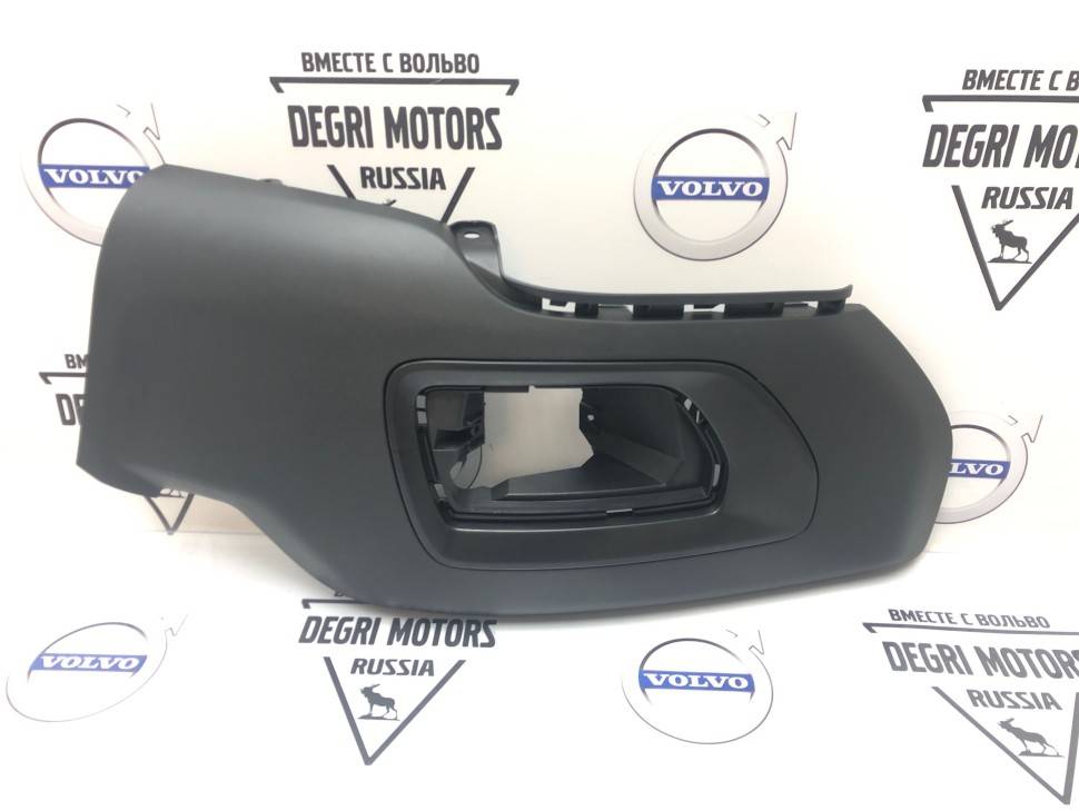 Накладка левая текстурная переднего бампера \\ VOLVO XC70 II \\ GParts AC86116851