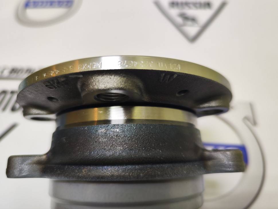 Ступица комплект Volvo C40, Polestar, Polestar 1, Polestar 2, S60 III, S90 II, V60 II, V60CC, V90 II, V90CC, XC40, XC60 II, XC90 II \\ VOLVO Original 32370046