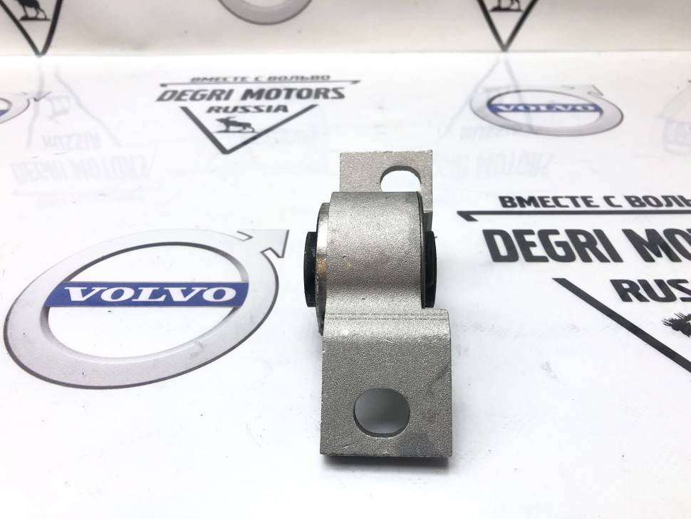 Крепеж левый сайлентблока верхнего рычага задней подвески VOLVO XC90 \\ левый \\ PRO PARTS 65437897