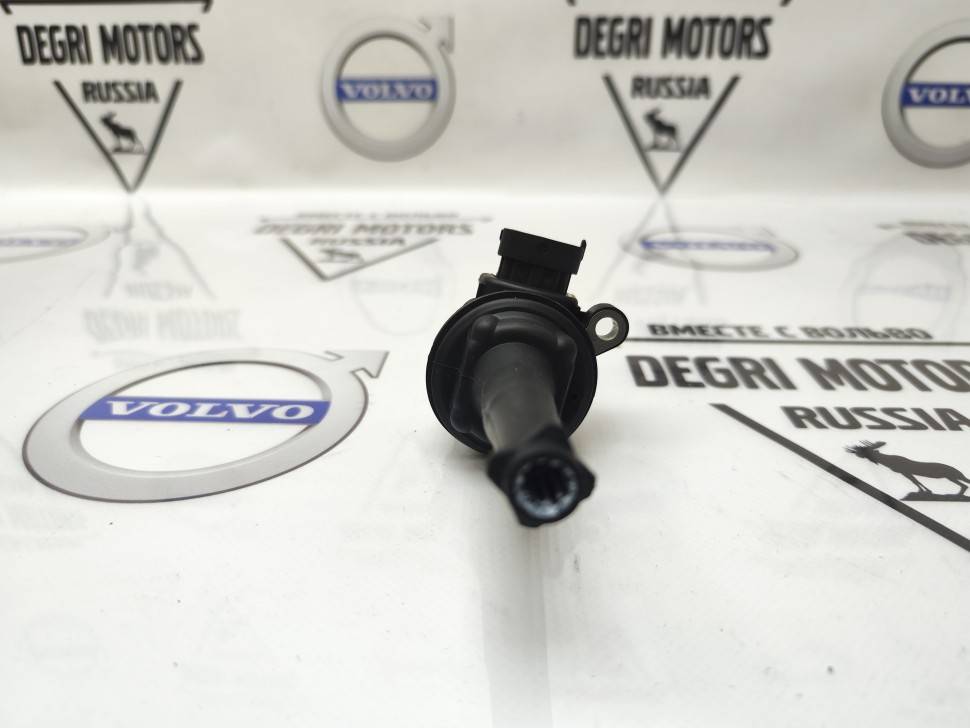 Катушка зажигания для VOLVO S60, S80, XC70, XC90 \\ SW Parts SW30713416