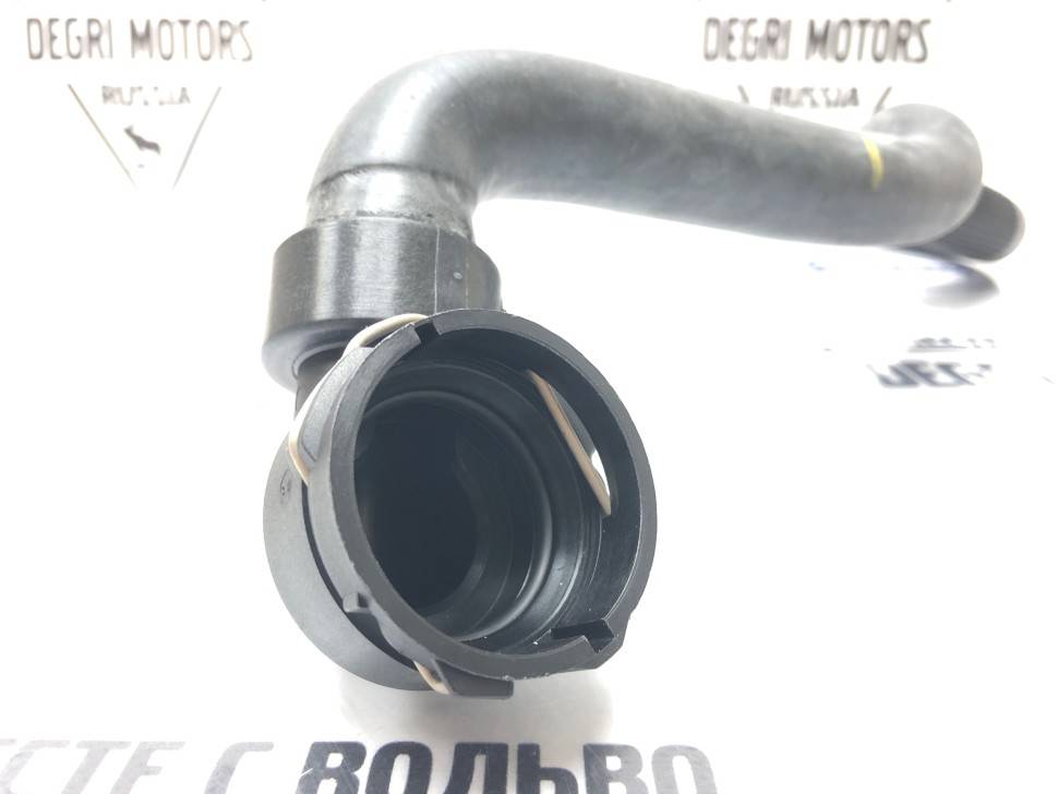 Патрубок верхний Volvo S60 II, V60, S80 II, V70 III \\ VOLVO Original 32249283