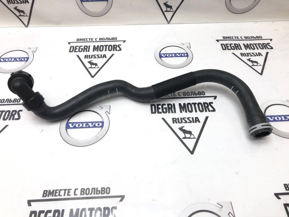 Патрубок верхний Volvo S60 II, V60, S80 II, V70 III \\ VOLVO Original 32249283