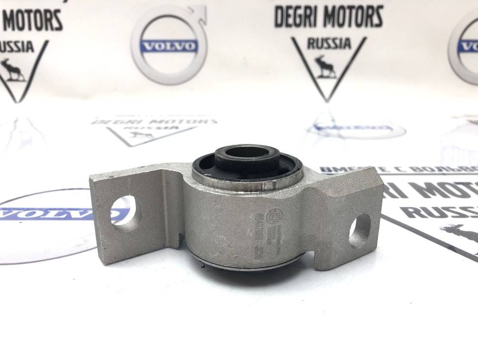 Крепеж правый сайлентблока верхнего рычага задней подвески VOLVO XC90 \\ правый \\ PRO PARTS 65437898