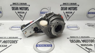 Турбокомпрессор турбина D5244T Volvo S60, V70 II, XC70, XC90 \\ VOLVO Original 36001171