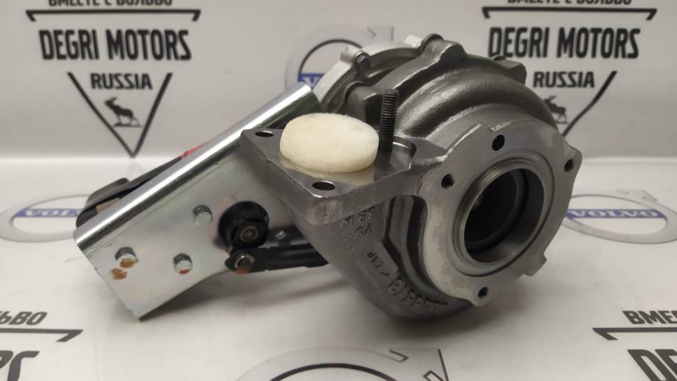 Турбокомпрессор турбина D5244T Volvo S60, V70 II, XC70, XC90 \\ VOLVO Original 36001171