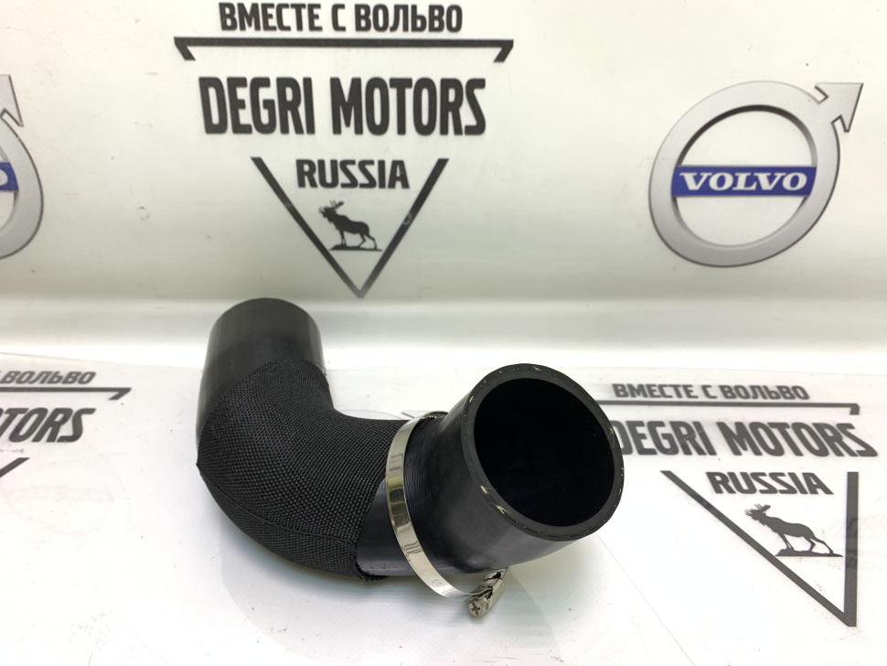 Патрубок интеркулера Volvo S60 II, S80 II, XC60, XC70 II \\ STELLOX 10-35753-SX
