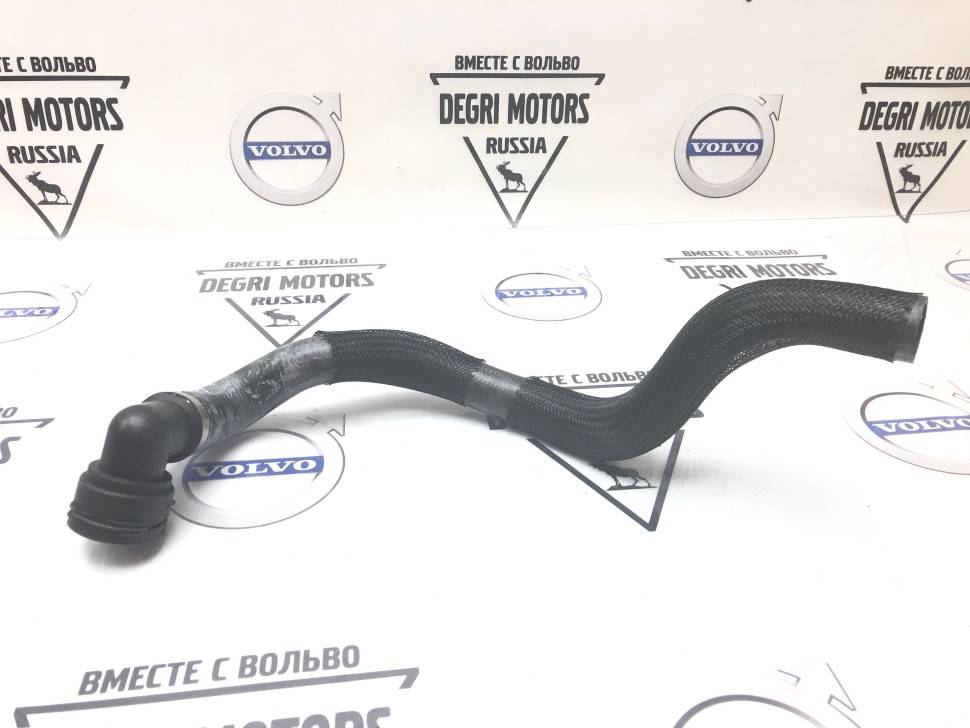 Патрубок радиатора охлаждения верхний VOLVO S60 II, S80 II, XC60 \\ GATES 05-3431